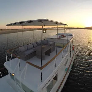  Hotel en barco Barco Casa